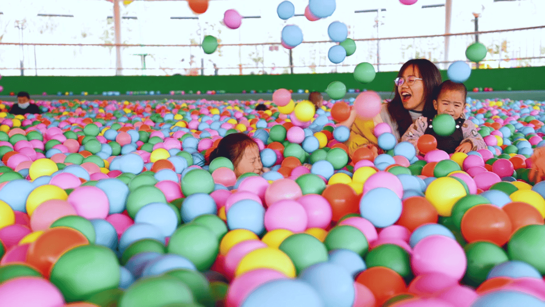 【六一儿童节】让我们一起相约五龙山玩泡泡吧!