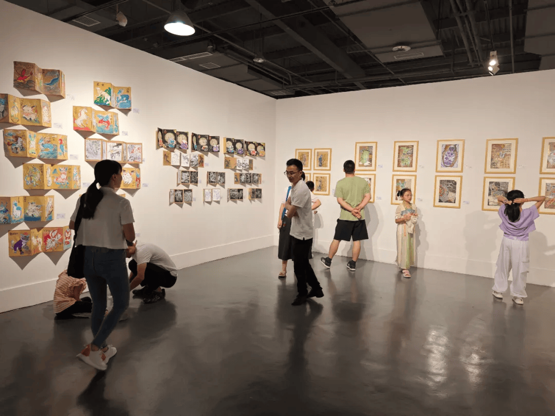 "无所不在——年度成果展"在文轩美术馆开幕