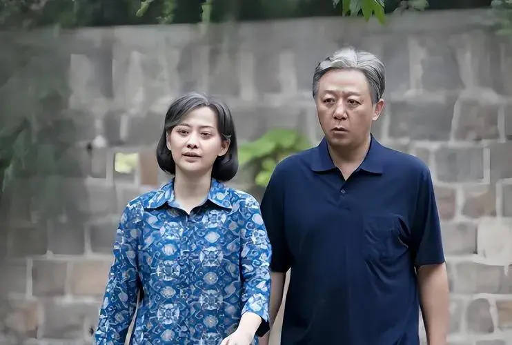 看看李雪健刘琳,再看看《父母爱情》
