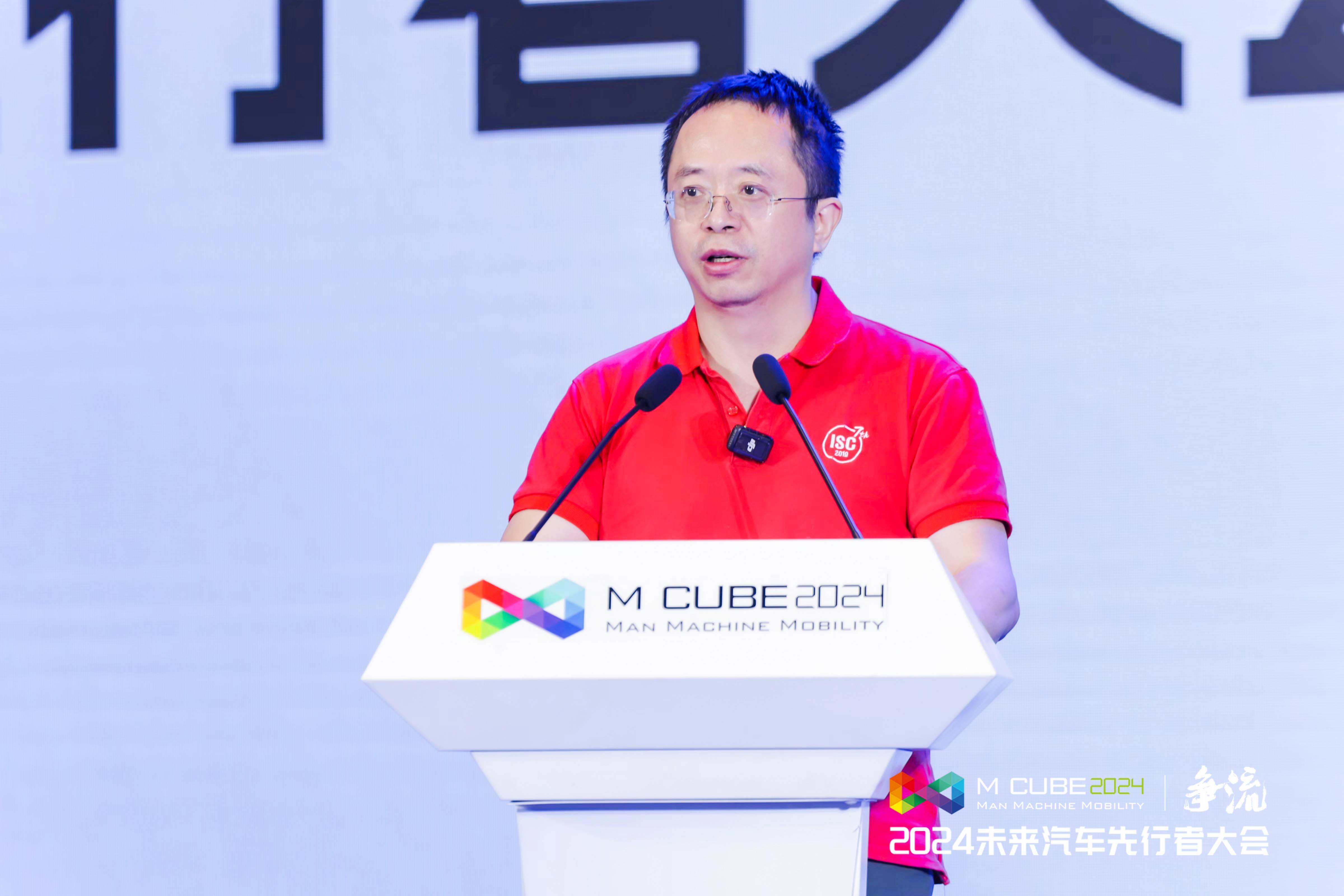 周鸿祎向车企高管兜售"流量课"