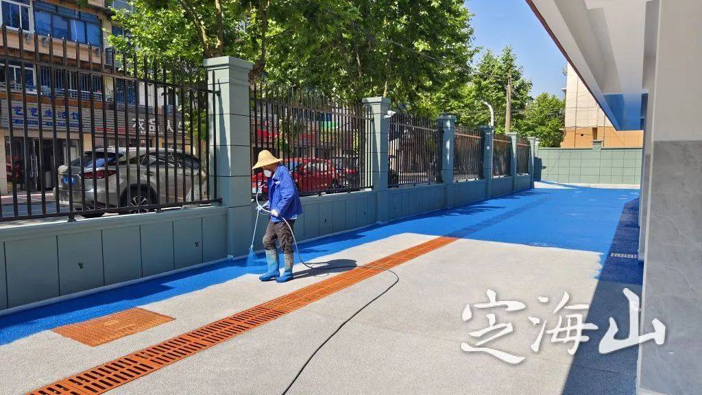 你们的新教学楼怎么样~同学们目前主体已竣工定海五中改扩建项目作