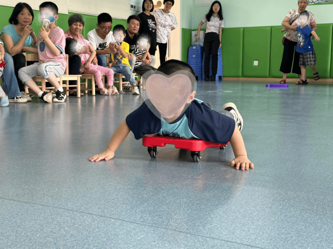 健体魄,促康复"——蓬江区特殊儿童康复教育中心庆"六一"趣味运动会