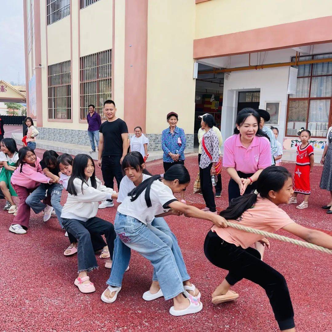 澜沧民族中学女神图片