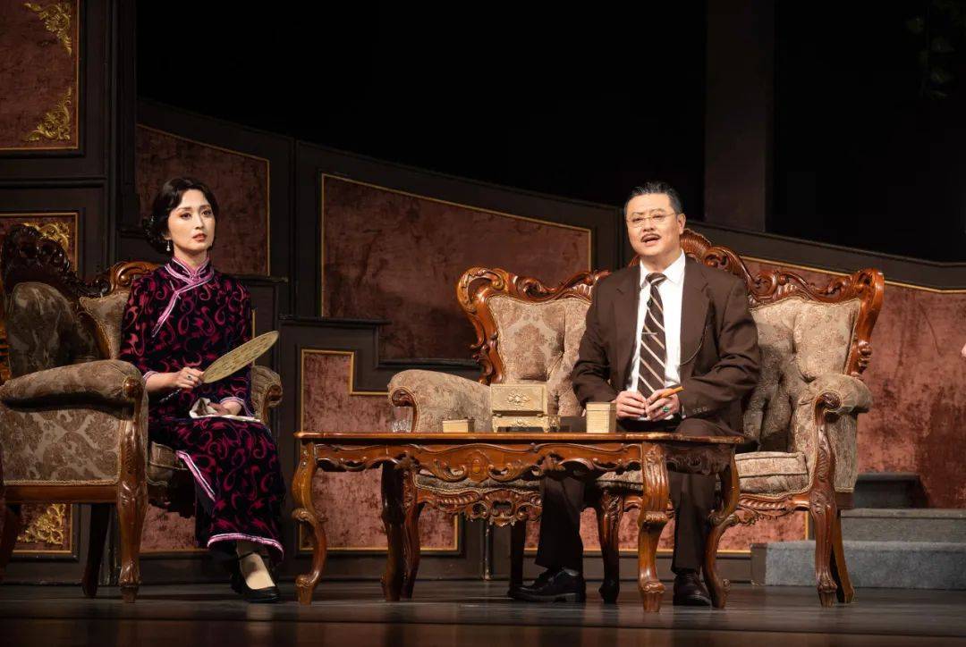 周五上演丨"乌云密布"的周家大宅,等候你的光临!