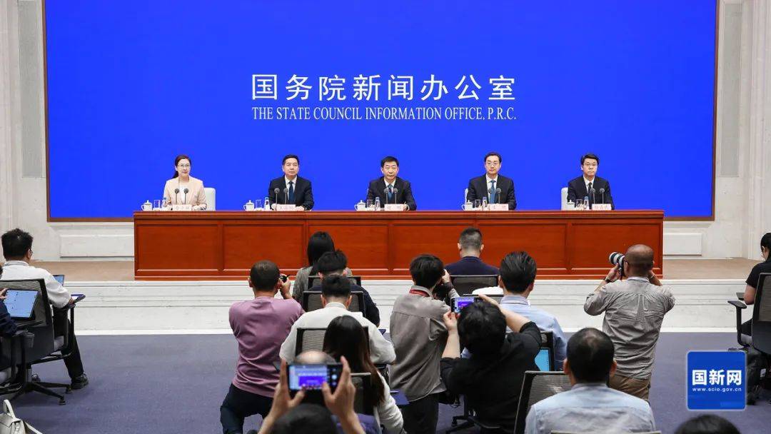 国新办举行“推动高质量发展”系列主题新闻发布会 围绕“谱写陕西新篇 争做西部示范”作介绍_全国_产业_技术