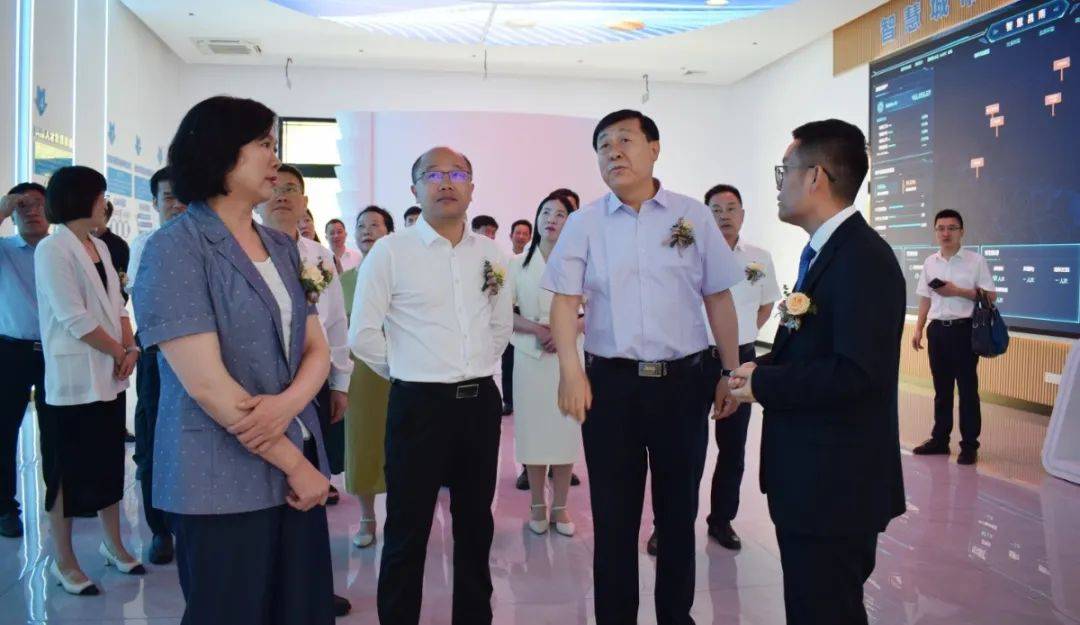 京山市数字经济科教城正式开园