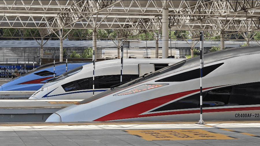 高铁版"赛龙舟"你见过吗?