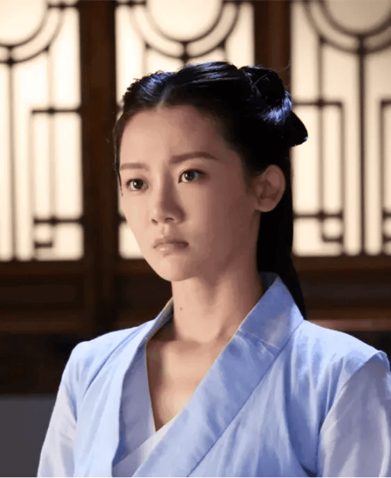 接到《芳华》面试通知时,苗苗还是《楚乔传》剧组里的小七.