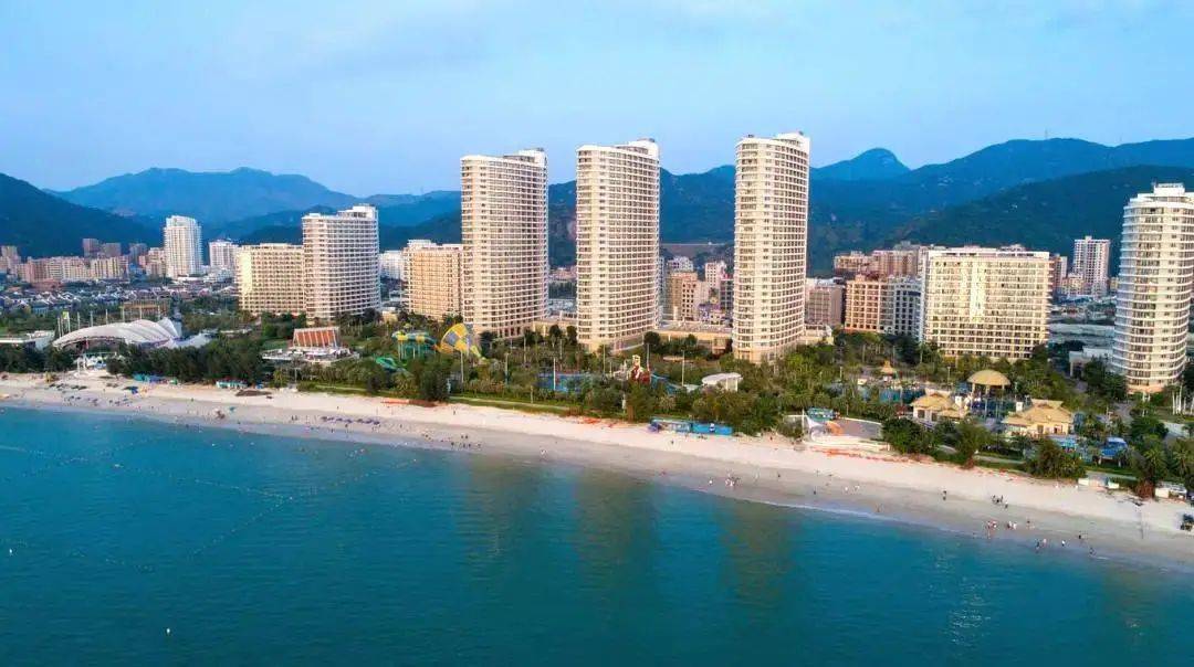 观光】￥318元抢惠州巽寮湾海公园鸿景度假酒店一线沙滩豪华海景房!