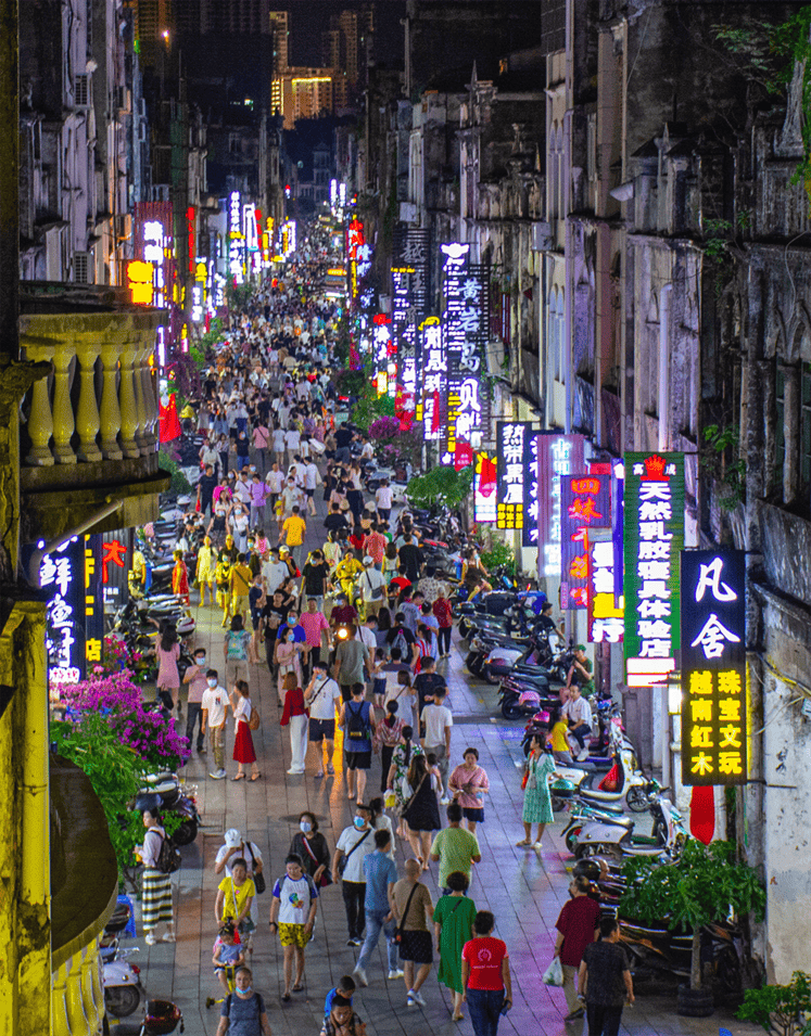 北海老街遍布珠城大地的名胜古迹,壮阔山海,构成了一幅精美画卷,每一