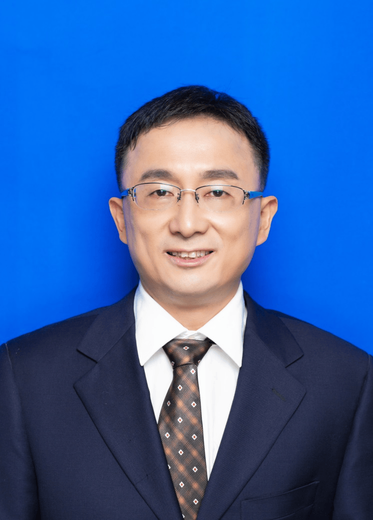 陈刚,教授,主任医师,外科学博士昆明市第一人民医院肝胆胰外科科主任