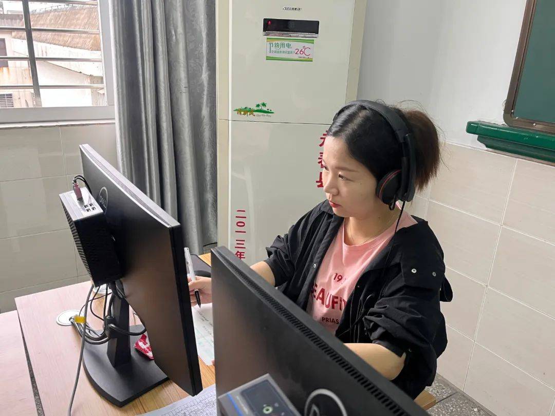 见微知著审课堂 锤炼"评"技亮师采——记石狮市实验中学附属小学语文