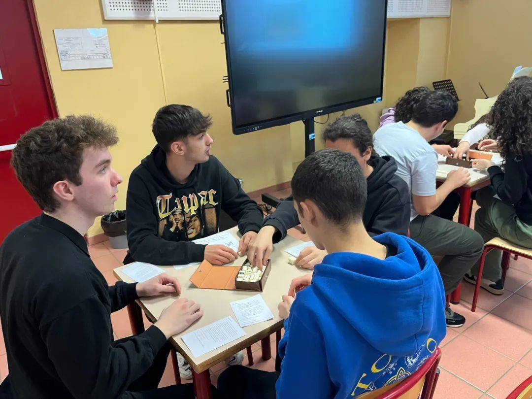 神机妙算,运筹帷幄——都灵大学孔子学院成功举办麻将文化工作坊