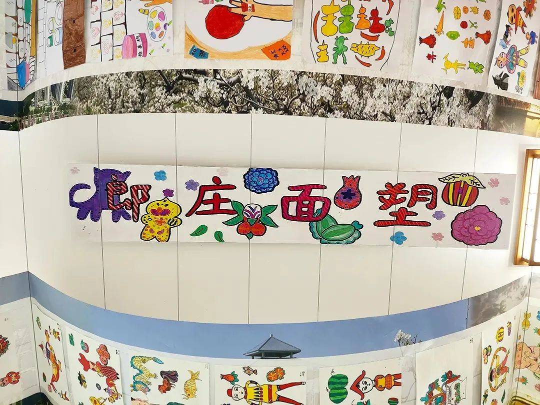 【省媒看教育】冠县东街学校举办千人美术作品展