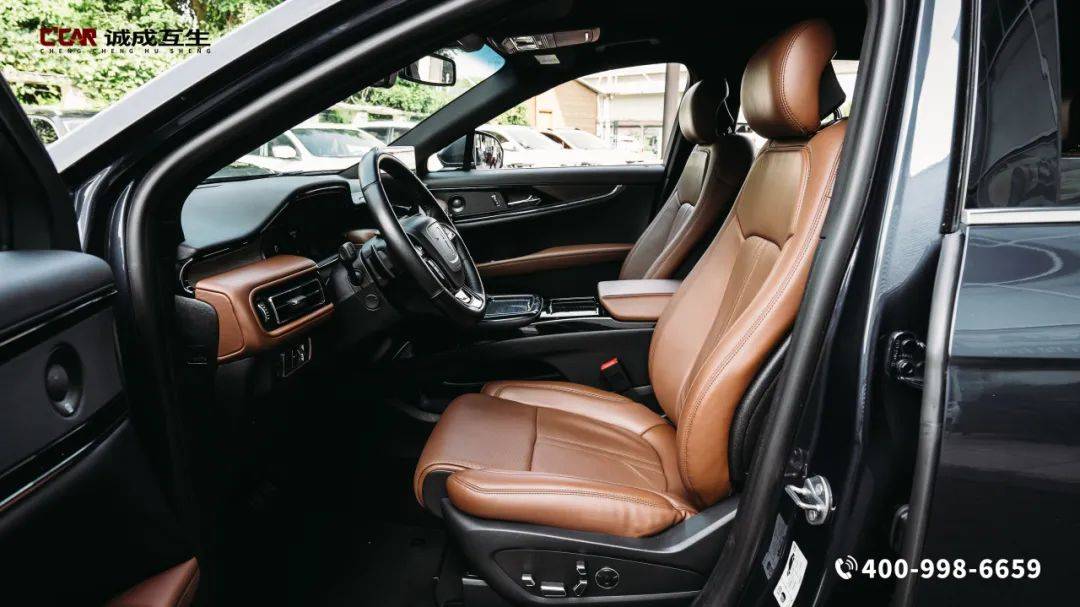 【林肯 航海家 2.7t 四驱尊耀版】