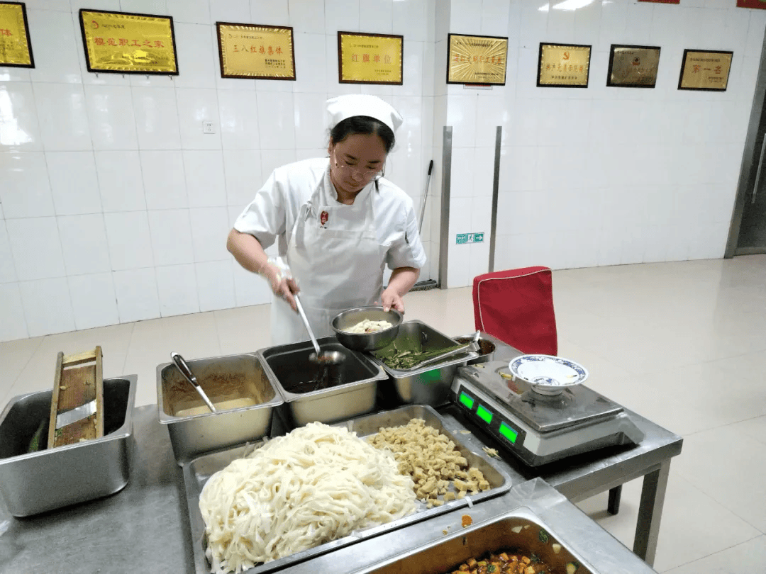 东庞矿应对"烤"验有"凉"方