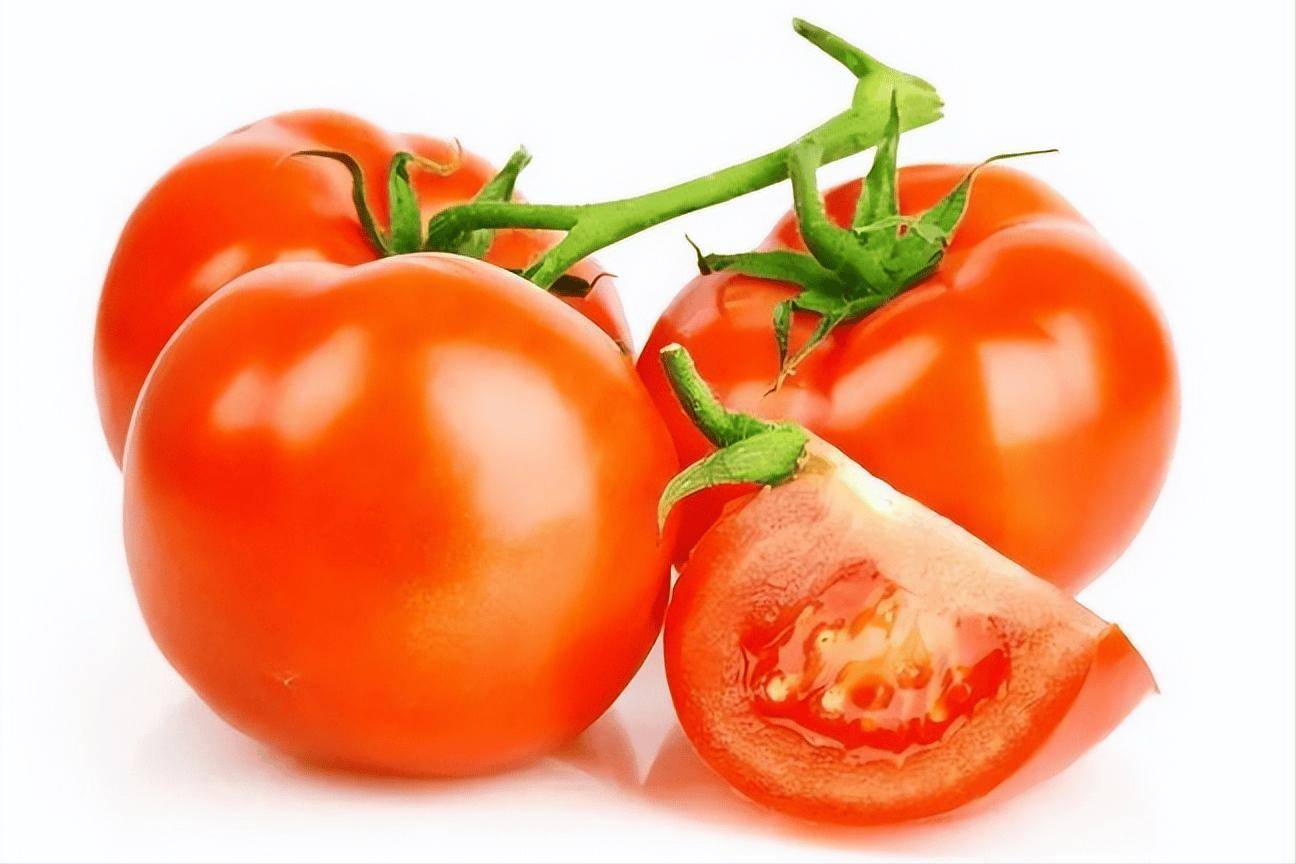 茼蒿是高血压"刺客"?建议:不想血压飙升,这4种食物一定少吃