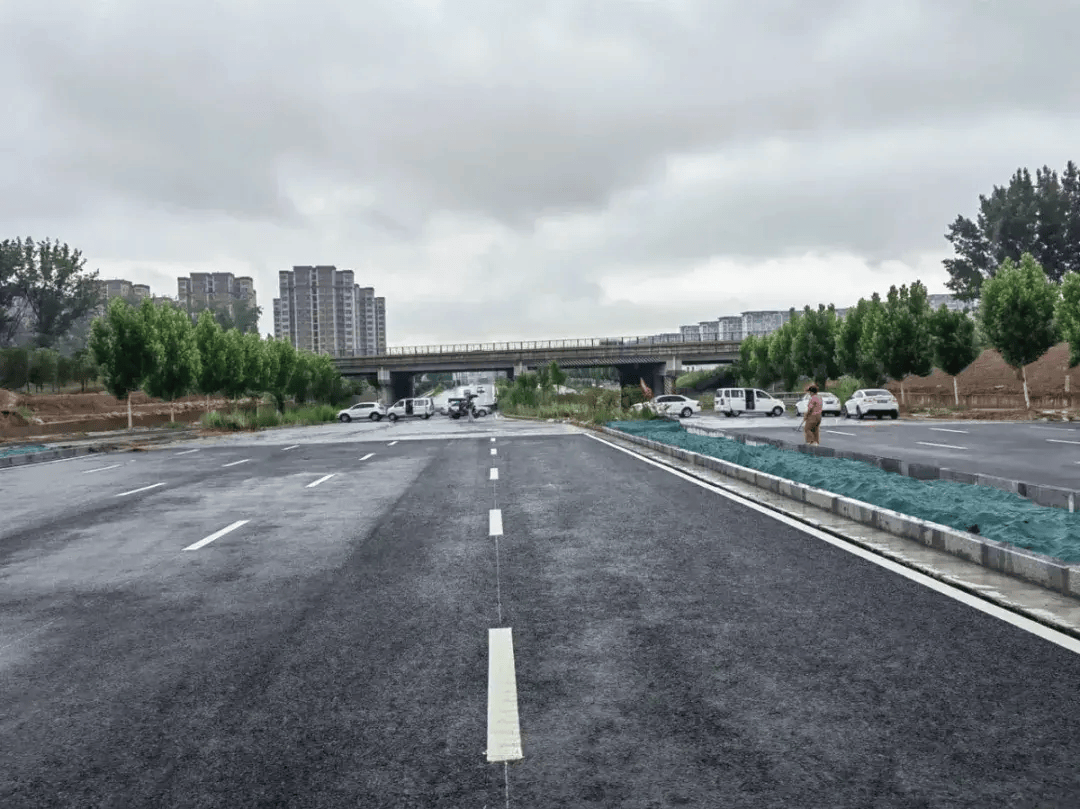 郑州市新龙路图片