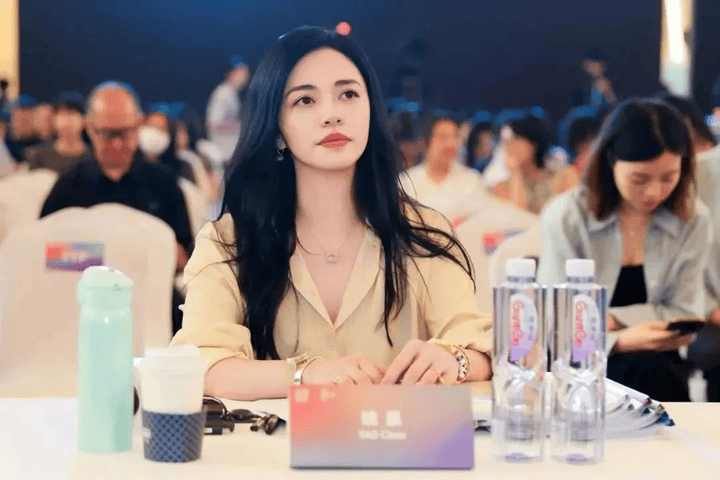 演张新阳完成影片制作。姚晨更是在现场表示有意参演项目《记忆共振》。本届上影节创投集中推荐了一批值得关