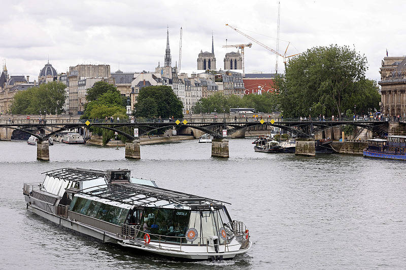 塞纳河水流湍急 巴黎奥运会开幕式彩排被迫推迟