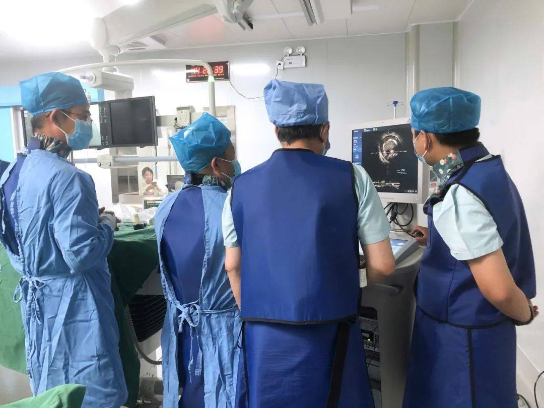 关于阜外医院"医院黄牛挂号挣了2w会判刑吗",的信息