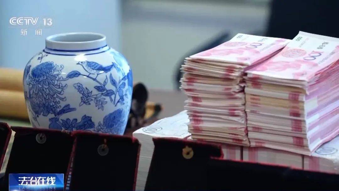 曝光!卤味店开直播卖"翡翠原石",自称会有"王子"高价回收