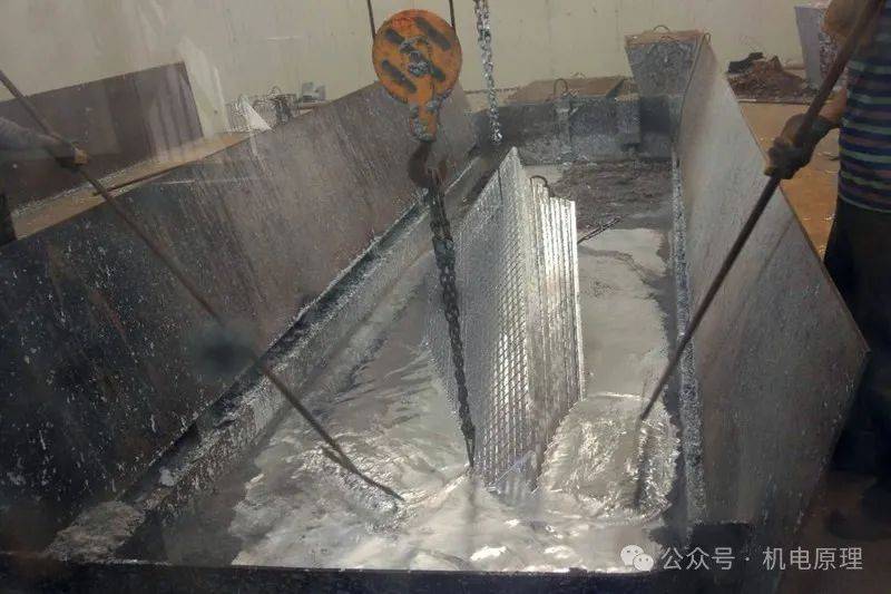 再谈热镀锌、热浸镀锌和电镀锌_工艺流程_工件_表面