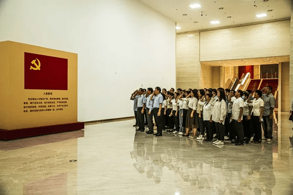 伟大建党精神是推进中国式现代化的强大力量_革命_马克思主义_中华民族