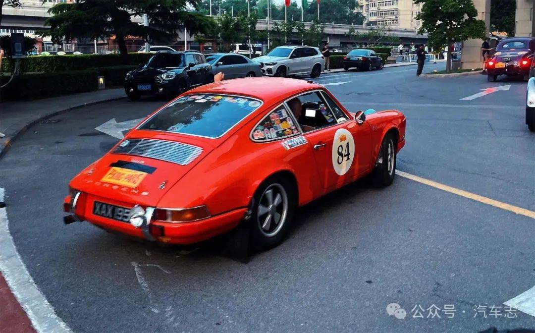 行走的汽车文化,北京-巴黎拉力赛,参赛车龄最长超110岁