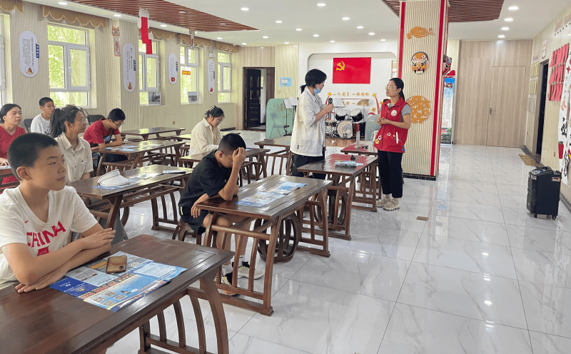 飞猪视频：马会传真-澳门-护苗领航不散场 海口普法教育伴成长