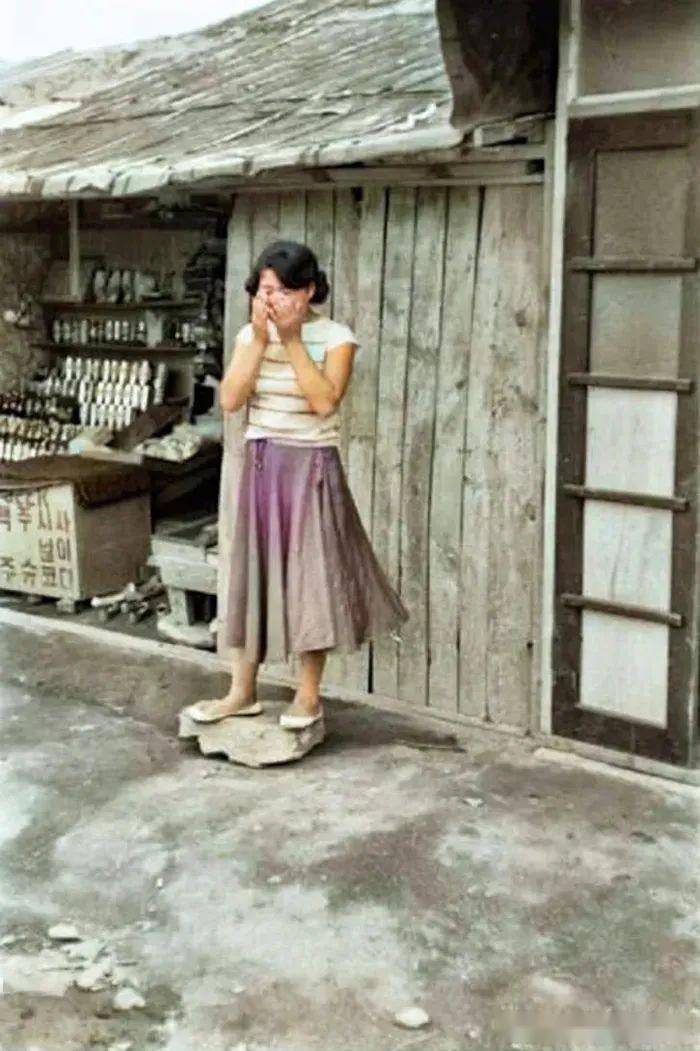 韩国50年代服饰图片