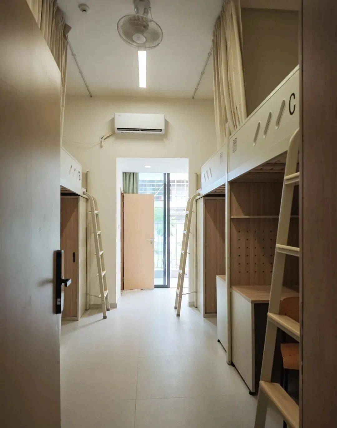 别人家的大学从未让我失望！深圳理工大学宿舍内部实拍图来了！_广东_休闲_空间