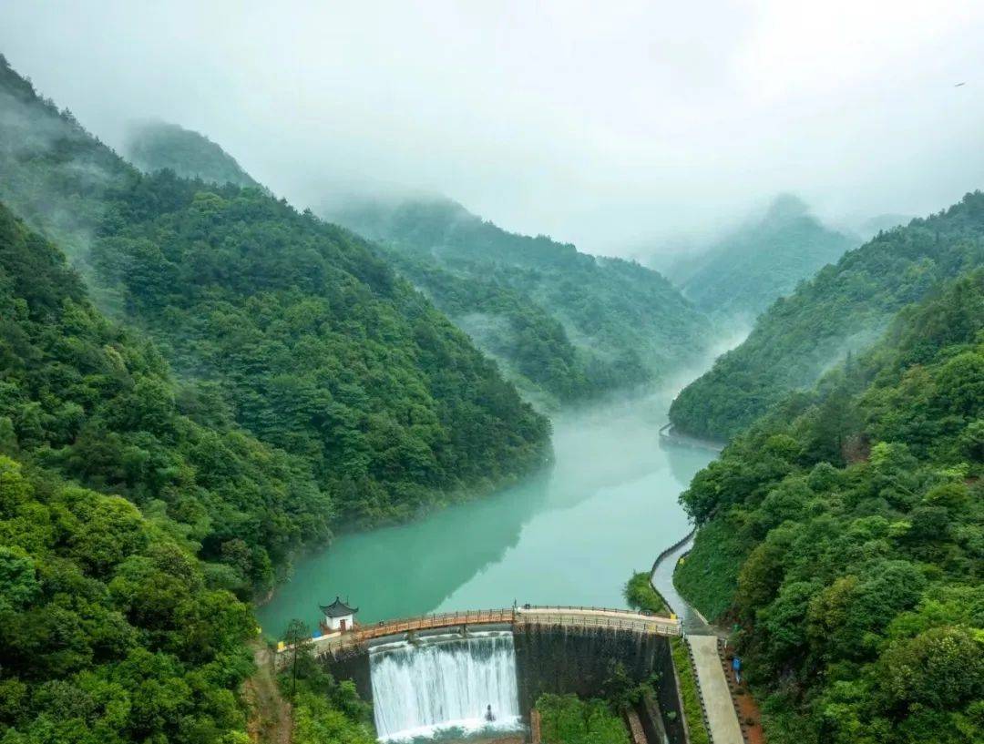 衢州常山长风沙滩图片