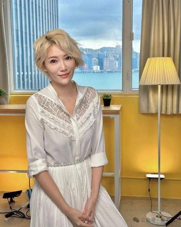 李璧琦忆童年阴影 竟因一句电影对白释怀_Becky_父母_屋企