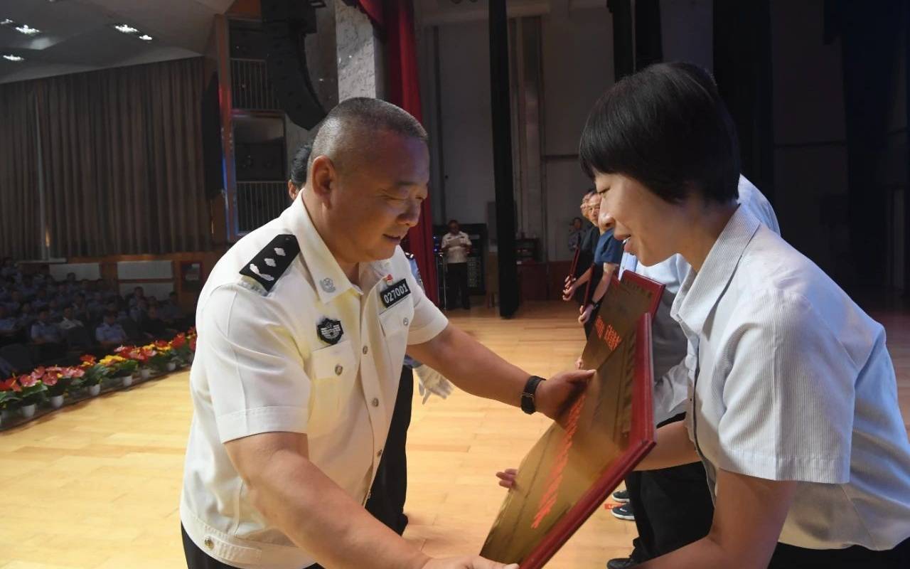 公安分局党委书记,局长,区协调机制组长毕波,北京市公安局刑侦总队副