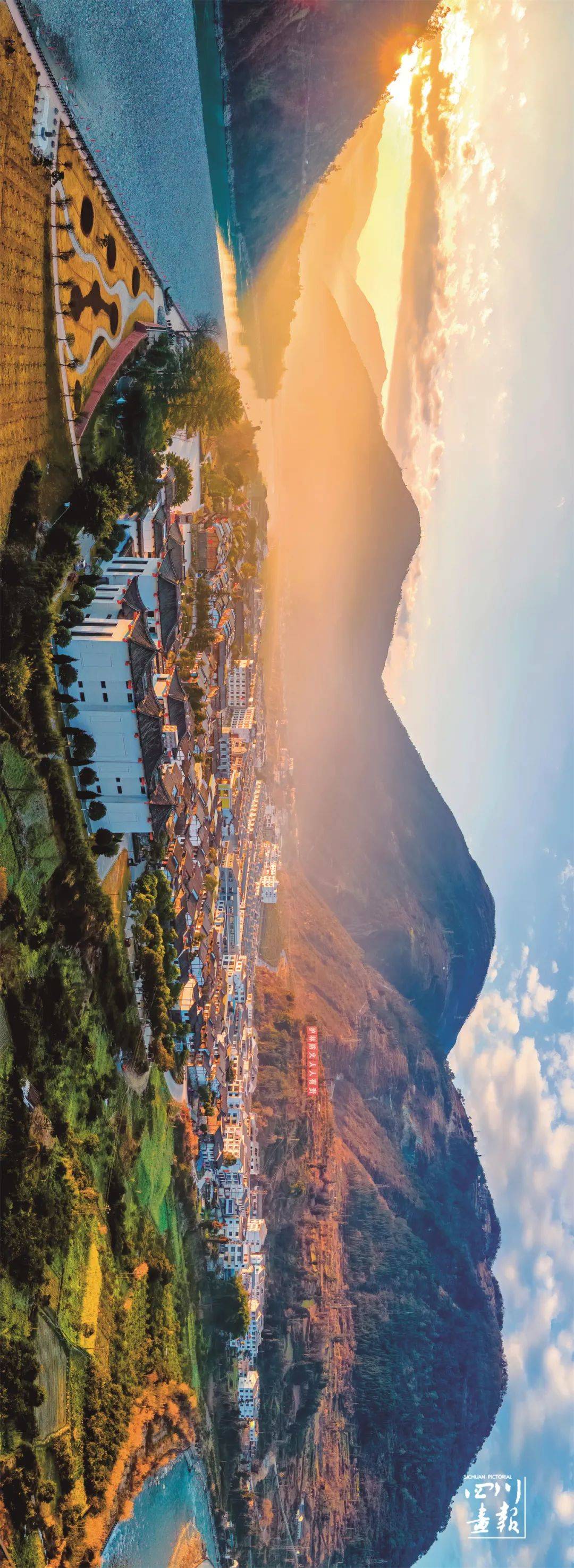 红军胜利场"载入史册,名扬中外(胡志毅 摄)安顺场景区位于石棉县城