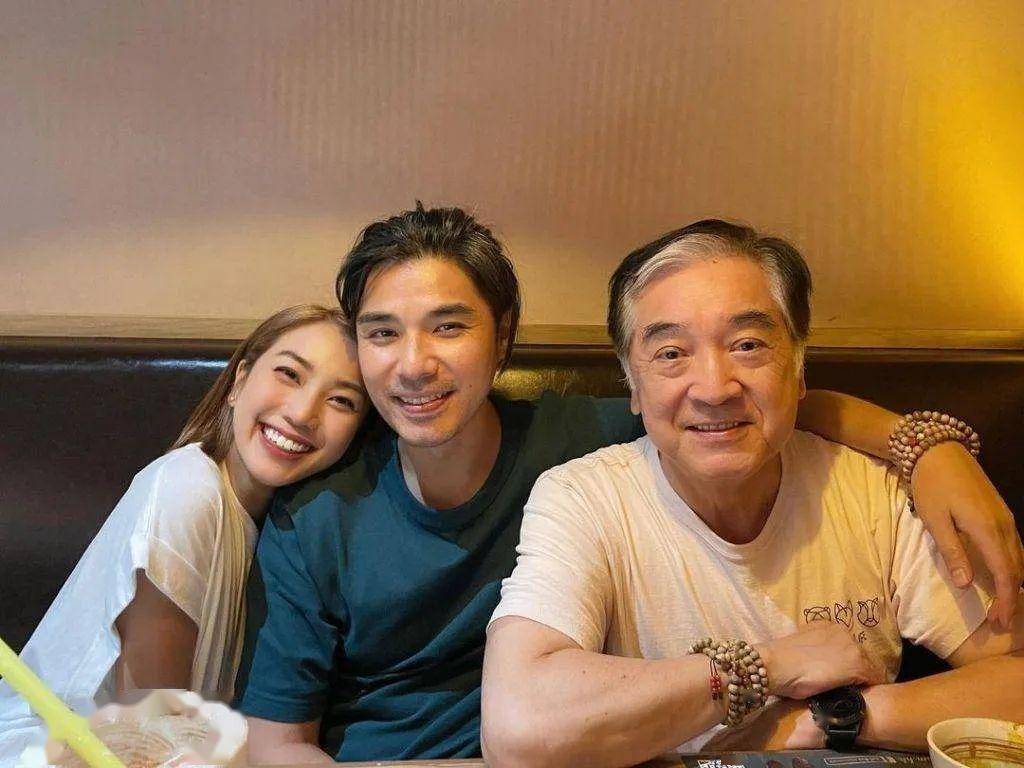 姜丽文享受人妻生活,称暂不考虑生娃,入行多年从未放弃歌手梦_老公