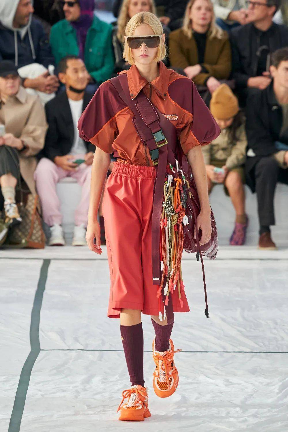 盘点各国奥运礼服:中国队撞款茅台,西班牙继承西红柿炒蛋,韩国队cos妍