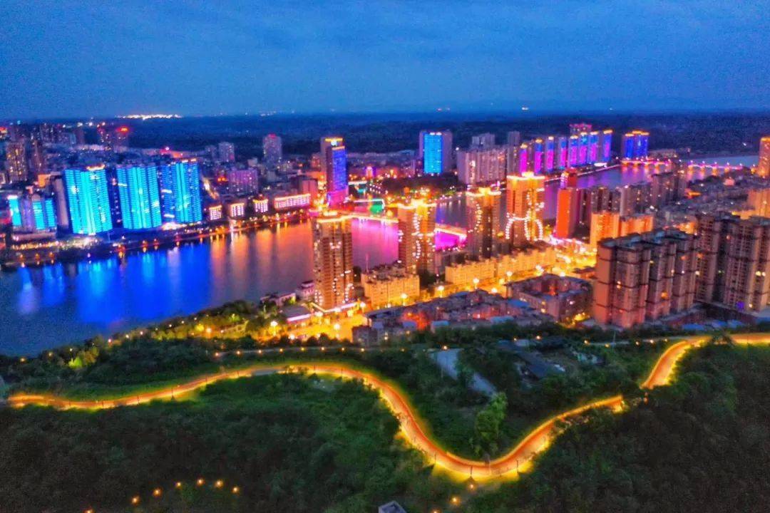 简阳:优化提升营商"软环境",构筑高质量发展"硬支撑"