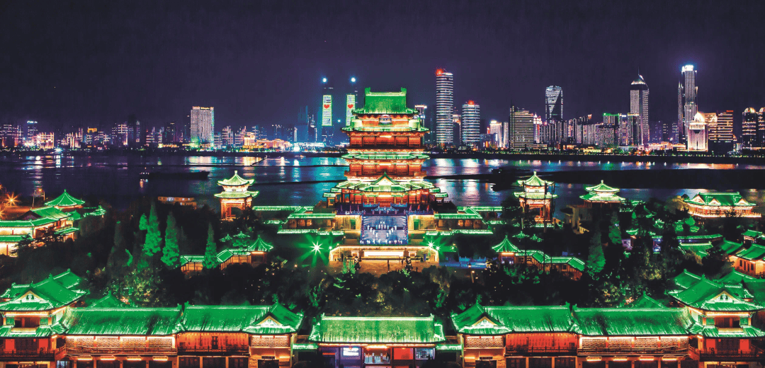 千年名楼滕王阁,向"新"而行