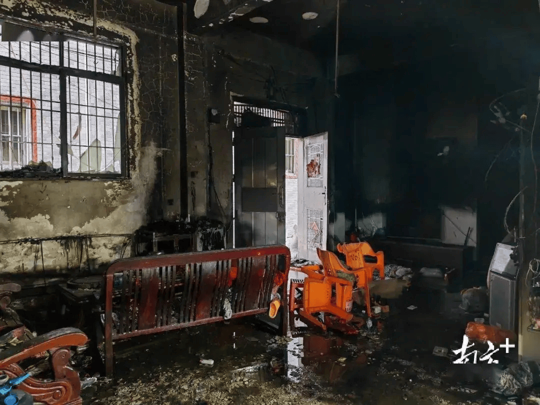 因电气线路短路引发的较大火灾事故该火灾是一起村民自建住宅经调查