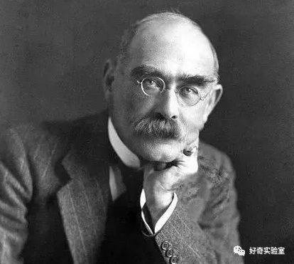 英国担任曼彻斯特大学教授1918年后他担任剑桥大学卡文迪许实验室主任