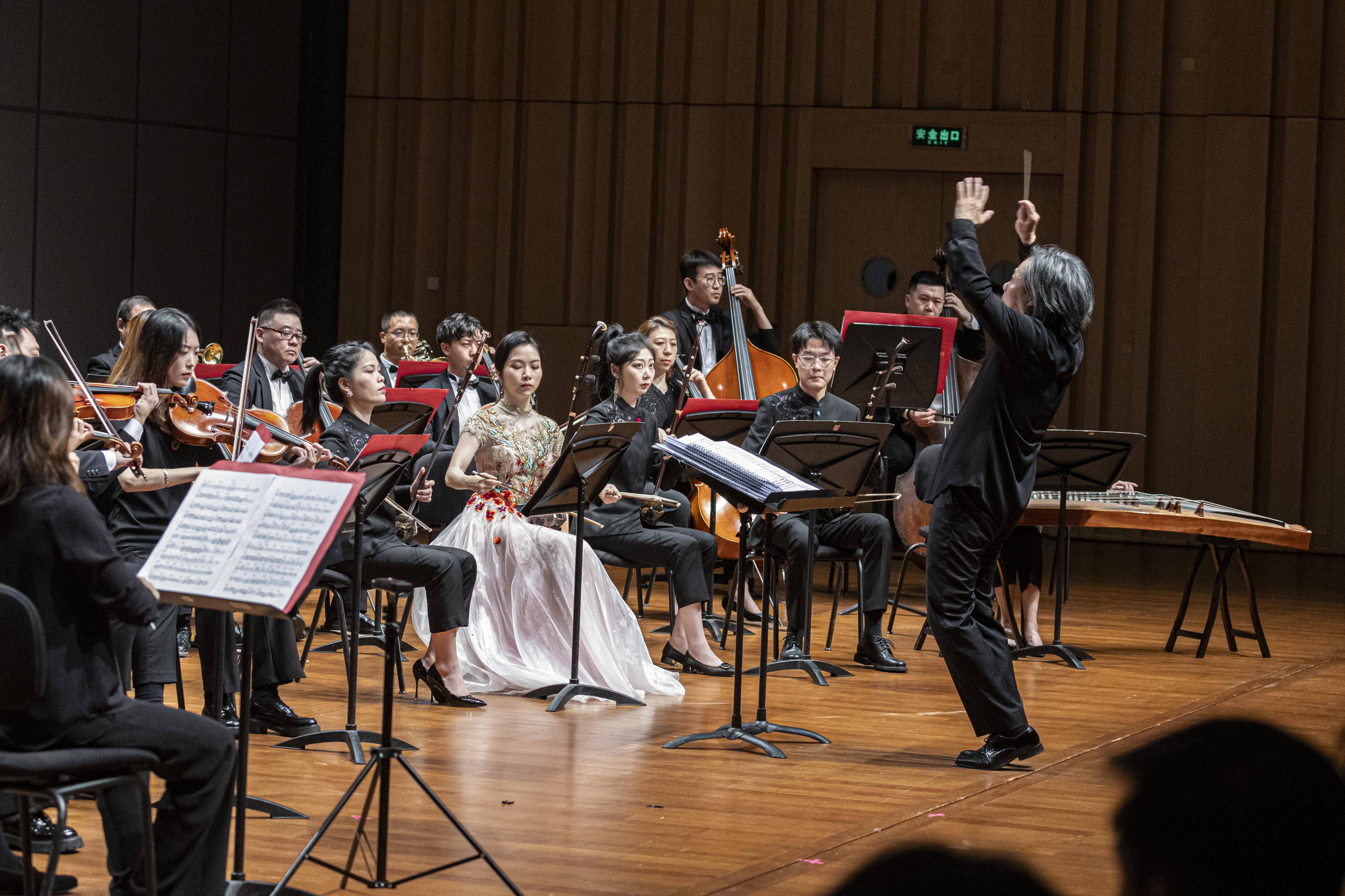 中西乐器混编上演室内乐,《中国节》串联九大传统节日_音乐会_旋律