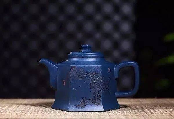 紫砂答疑丨天青泥和墨绿泥,如何区分?_什么_颜色_化工