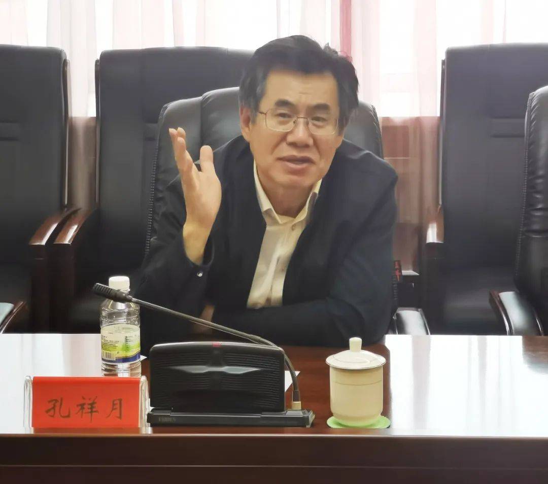 孔祥月出席东北区域与呼伦贝尔农垦签约仪式并拜访内蒙古森工集团