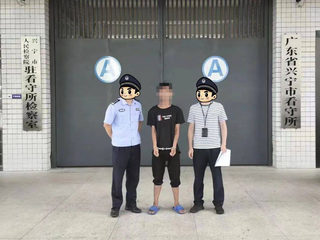 7月16日,大新街派出所在城区抓获涉嫌拉车