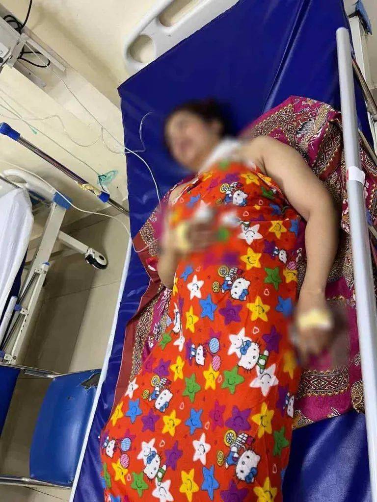 金边一女子遭人砍伤颈部,伤势严重,凶手竟是枕边人!