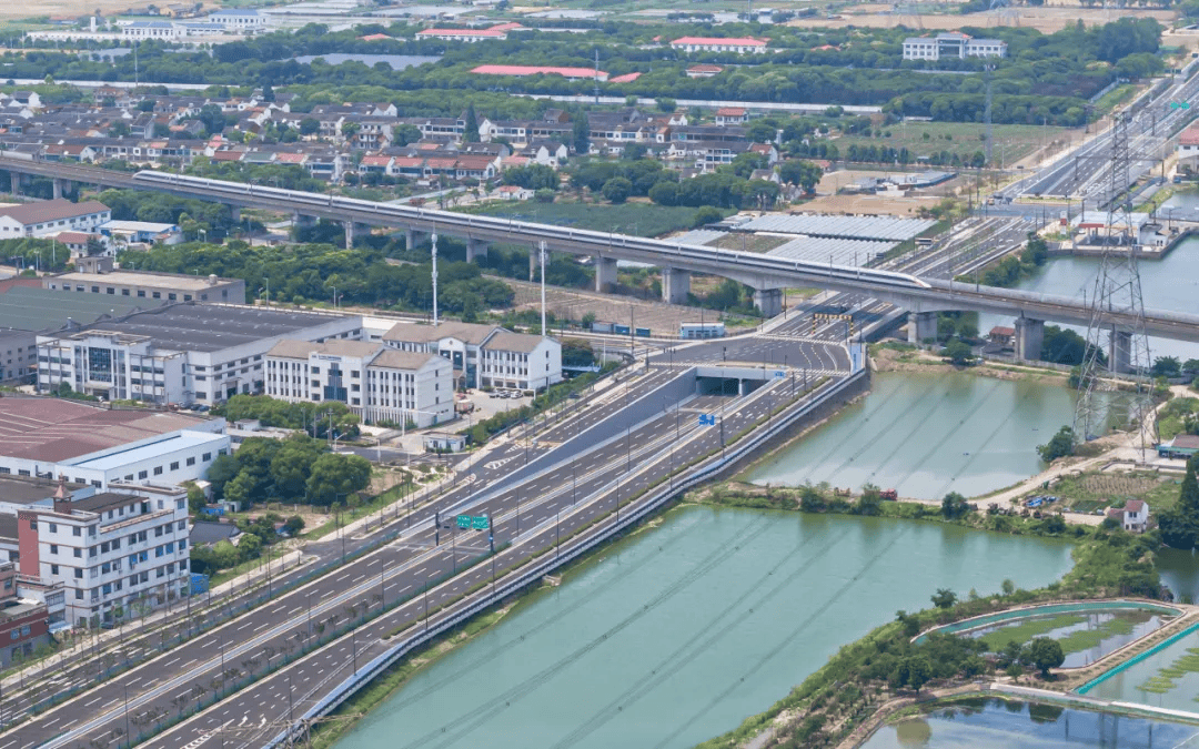 硖许公路高架快速路图片