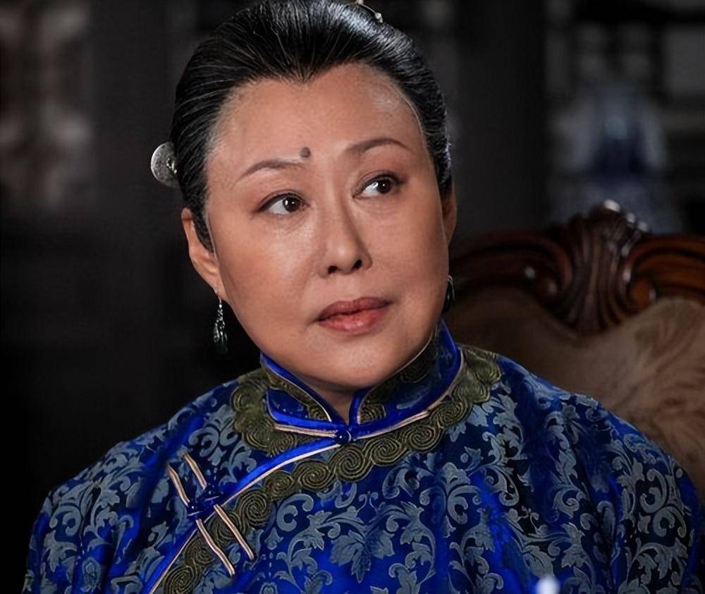 《大宅门》再也见不到的8个演员,以为退休享福,其实已悄然离逝