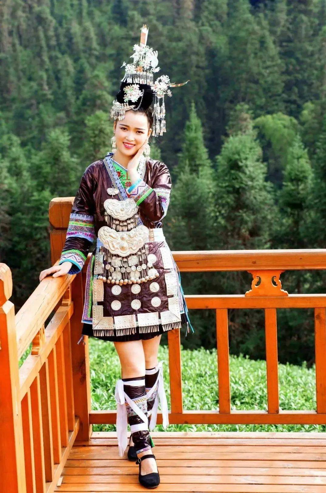 绝美!穿上贵州这些民族服饰,一键拍出"人生照片"